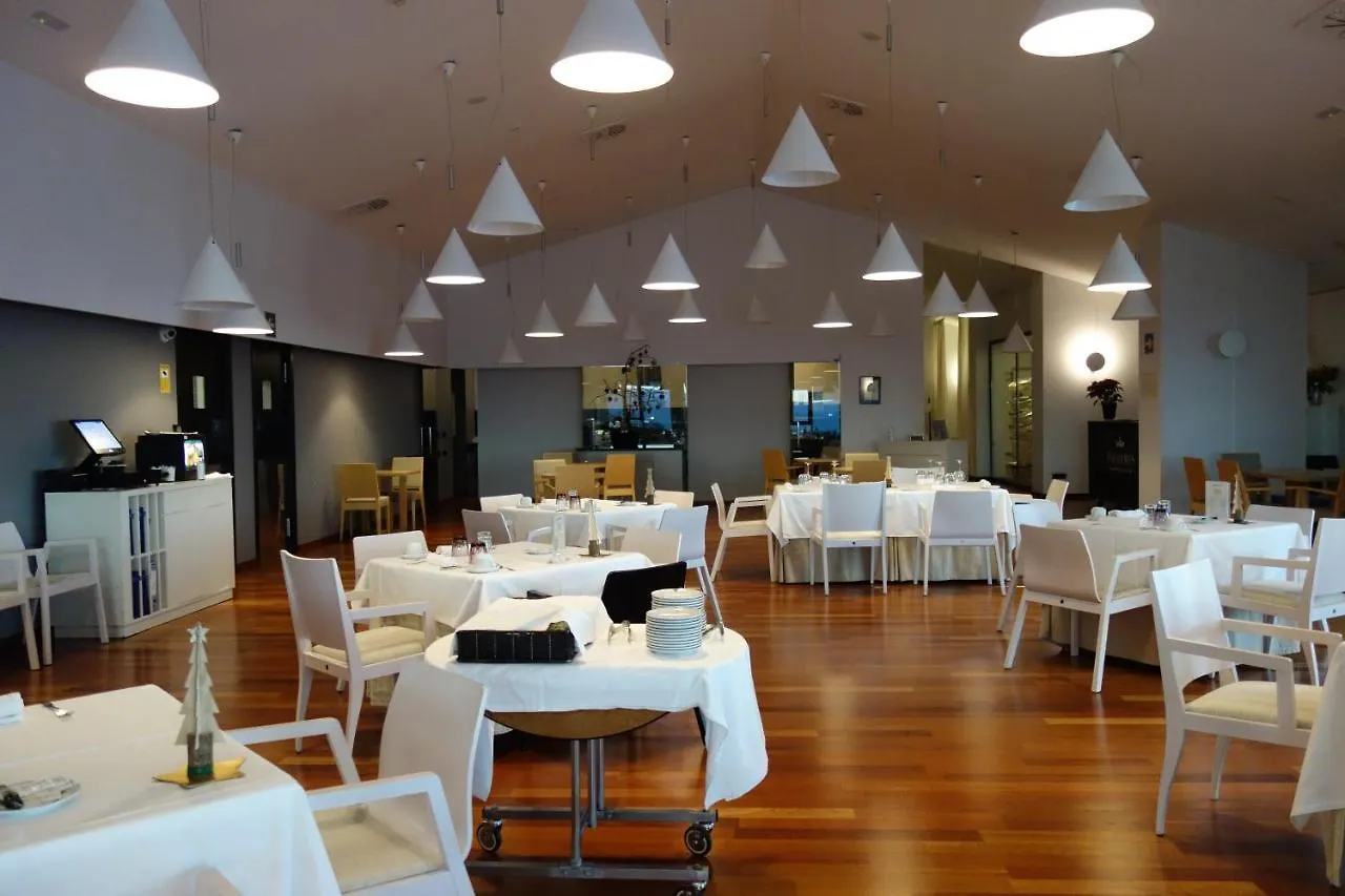 Parador De Antequera Hotel